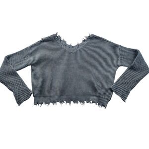 Moon & Madison Kids Small Blue Distressed Waffle Knit V-Neck‎ Sweater SA611